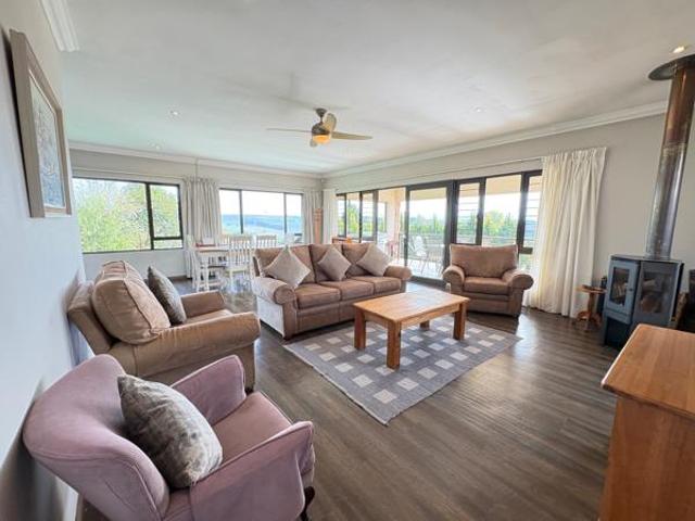 House for sale in Drakensberg, Kwazulu-natal