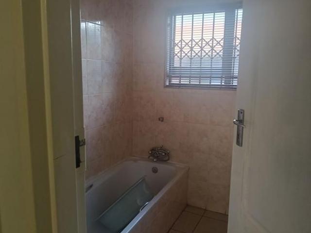 House for rent in Frances Baard, Northern Cape