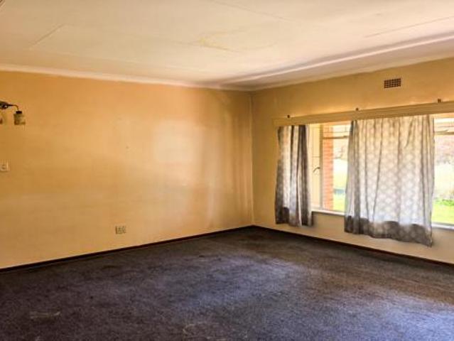 House for sale in Utrecht, eMadlangeni Local Municipality