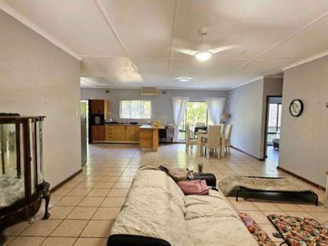 House for sale in Ugu District Municipality, Kwazulu-natal