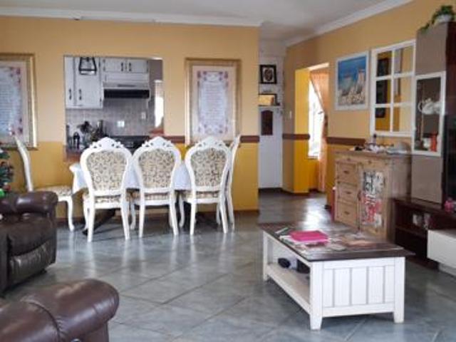 House for sale in Margate, Hibiscus Coast Local Municipality