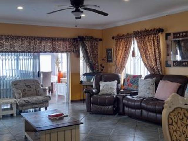House for sale in Margate, Hibiscus Coast Local Municipality