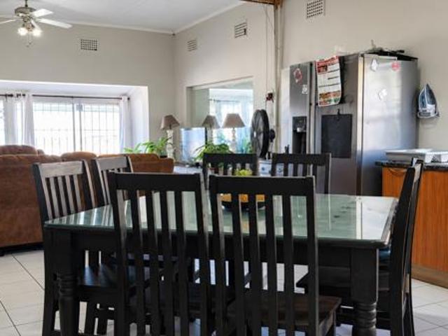 House for sale in Ugu District Municipality, Kwazulu-natal