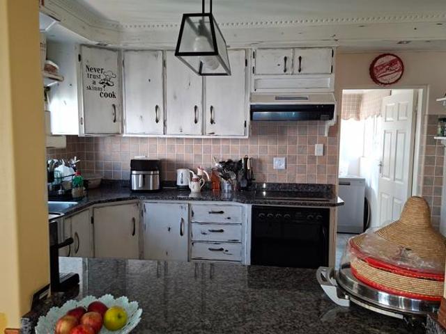 House for sale in Ugu District Municipality, Kwazulu-natal