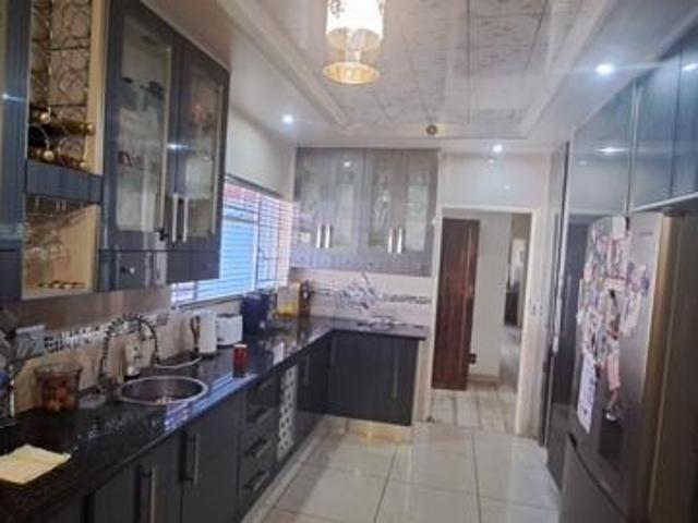 House for sale in Sasolburg, Metsimaholo Local Municipality