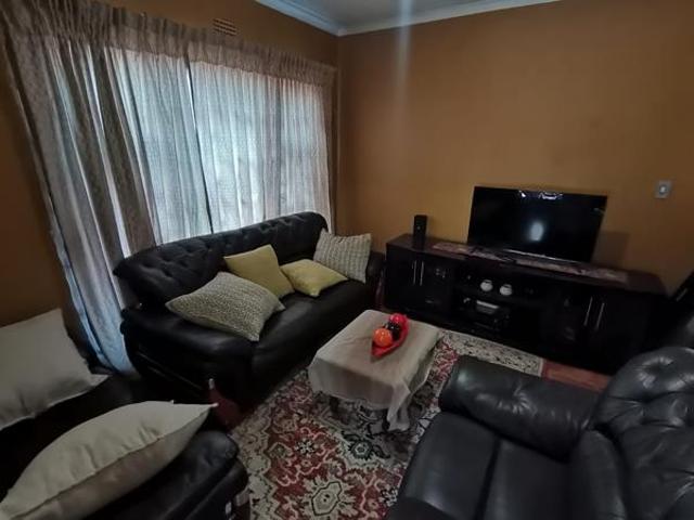House for sale in Oranjeville, Free State