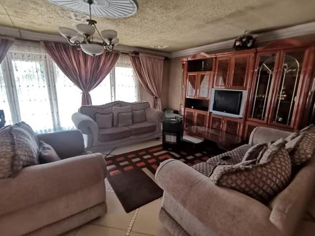 House for sale in Oranjeville, Free State
