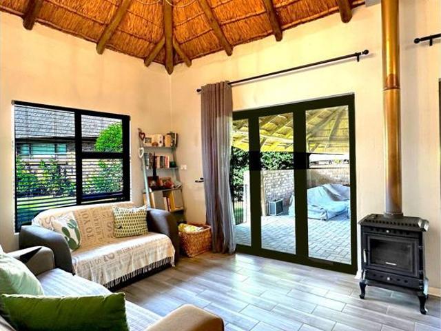 House for sale in Vanderbijlpark, Emfuleni Local Municipality