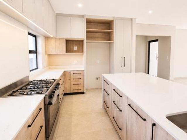 House for sale in Potchefstroom, Tlokwe Local Municipality
