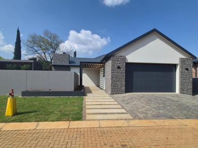 House for sale in Dr Kenneth Kaunda, North West