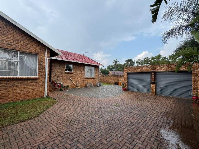 House for sale in Kempton Park