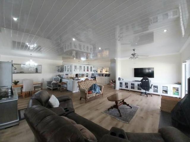 House for sale in Durbanville, Western Cape