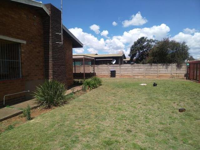 House for sale in Vanderbijlpark, Emfuleni Local Municipality