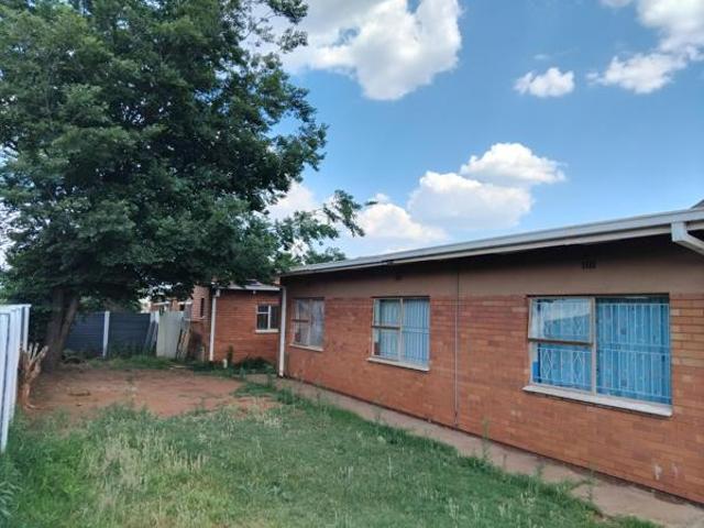 House for sale in Vanderbijlpark, Emfuleni Local Municipality