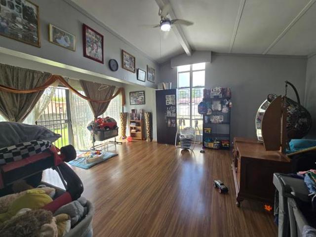 House for sale in Vanderbijlpark, Emfuleni Local Municipality