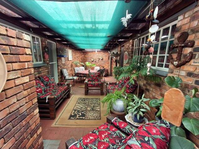 House for sale in Vanderbijlpark, Emfuleni Local Municipality