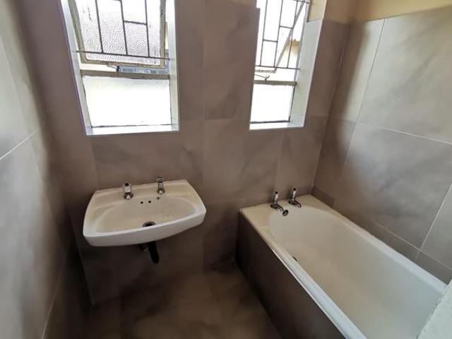 House for sale in Vanderbijlpark, Emfuleni Local Municipality