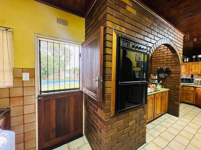 House for sale in Vanderbijlpark, Emfuleni Local Municipality