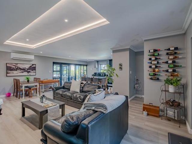 House for sale in Rietpoel, Theewaterskloof Local Municipality