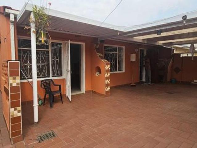 House for sale in Mount Moreland, Kwazulu-natal