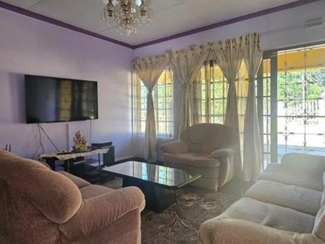 House for sale in Mount Moreland, Kwazulu-natal