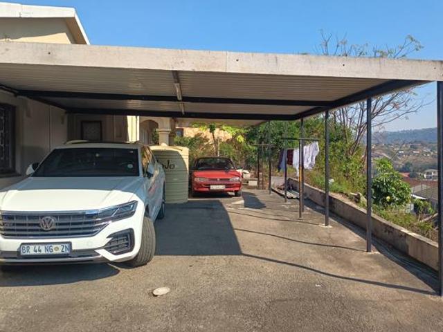 House for sale in Mount Moreland, Kwazulu-natal
