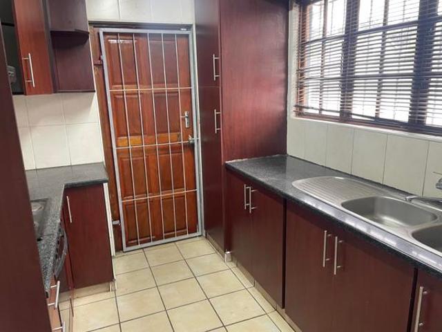 House for sale in Mount Moreland, Kwazulu-natal