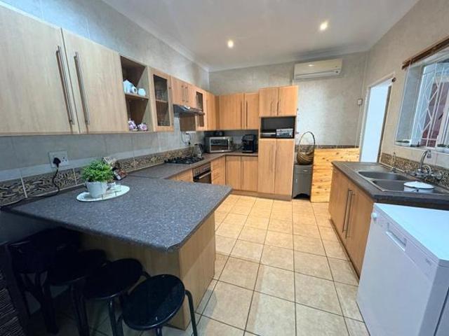 House for sale in Kimberley, Frances Baard District Municipality