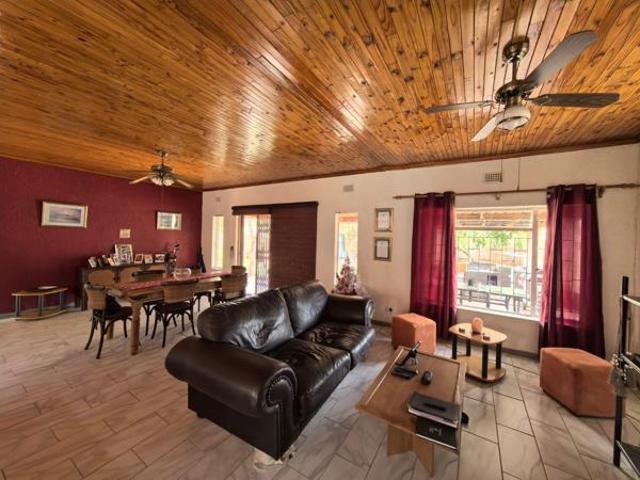 House for sale in Frances Baard, Northern Cape