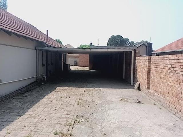 House for sale in Viljoenskroon, Free State