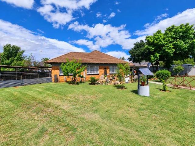 House for sale in Viljoenskroon, Moqhaka Local Municipality