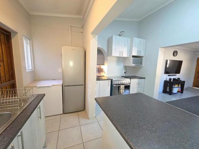 House for rent in Waterkloof, Gauteng