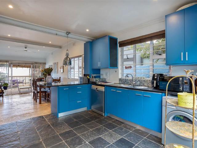 House for sale in Cape Town, Western Cape