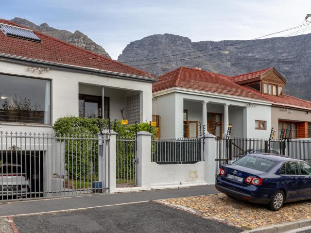 House for sale in Cape Town, Western Cape