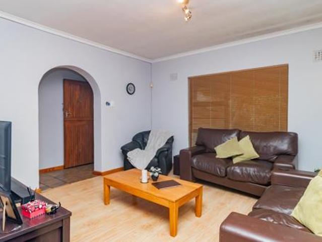 House for sale in Cape Town, Western Cape