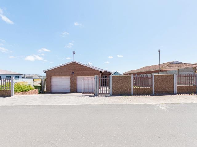 House for sale in West Coast, Britannia Bay