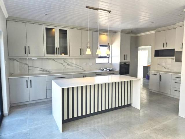 House for sale in Western Cape