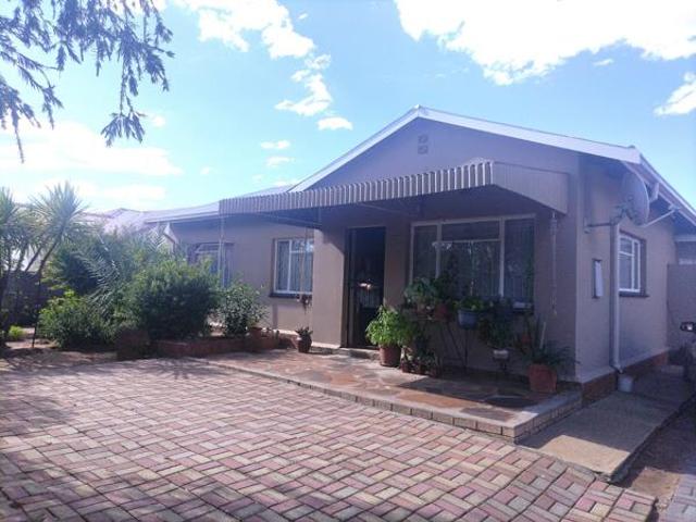 House for sale in Dr Ruth Segomotsi Mompati District Municipality, North West
