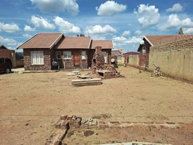 House for sale in Dr Ruth Segomotsi Mompati District Municipality, North West