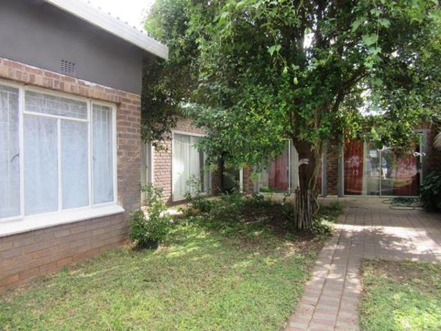 House for sale in Dr Ruth Segomotsi Mompati District Municipality, North West