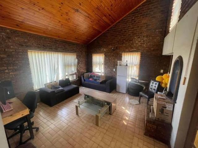 House for sale in Nelson Mandela Bay Ward 18, Nelson Mandela Bay Metropolitan Municipality