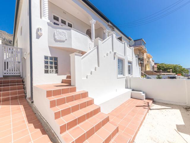 House for sale in Cape Town, Western Cape