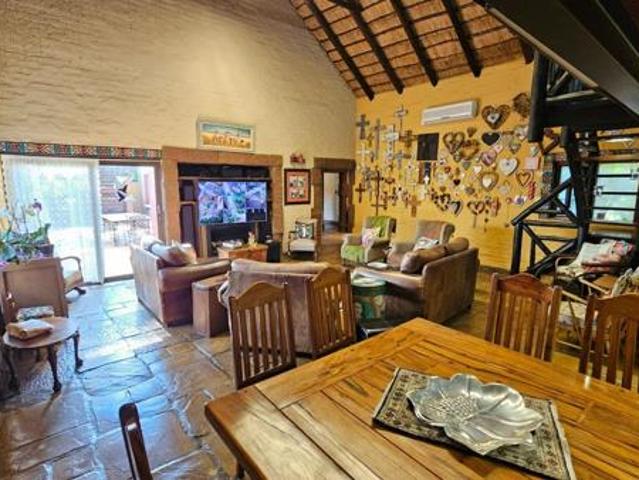 House for rent in Waterkloof, Gauteng