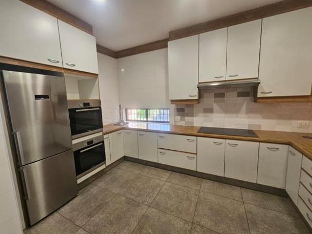 House for rent in Waterkloof, Gauteng