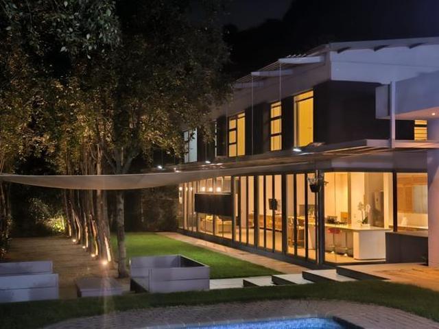 House for rent in Waterkloof, Gauteng