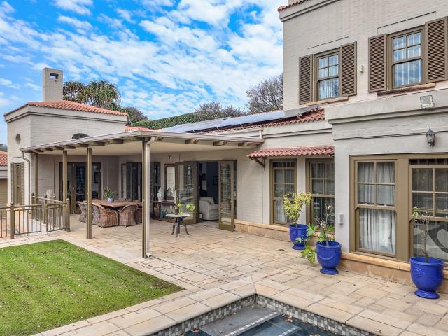 House for sale in Waterkloof, Gauteng