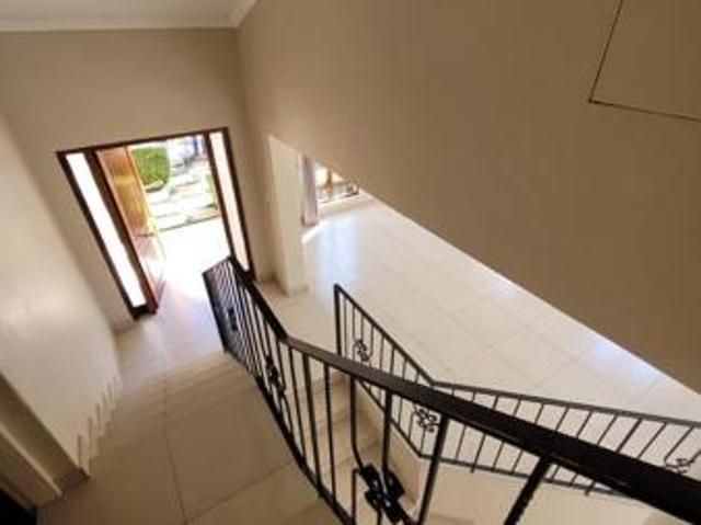 House for rent in Waterkloof, Gauteng