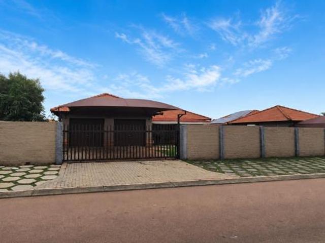House for sale in Tlhabane, North West