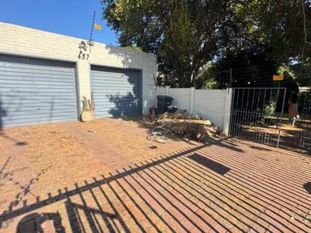 House for rent in Waterkloof, Gauteng
