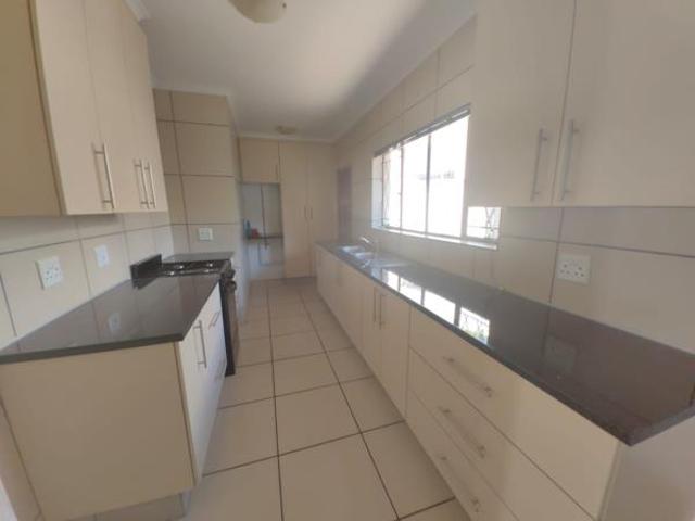 House for rent in Waterkloof, Gauteng